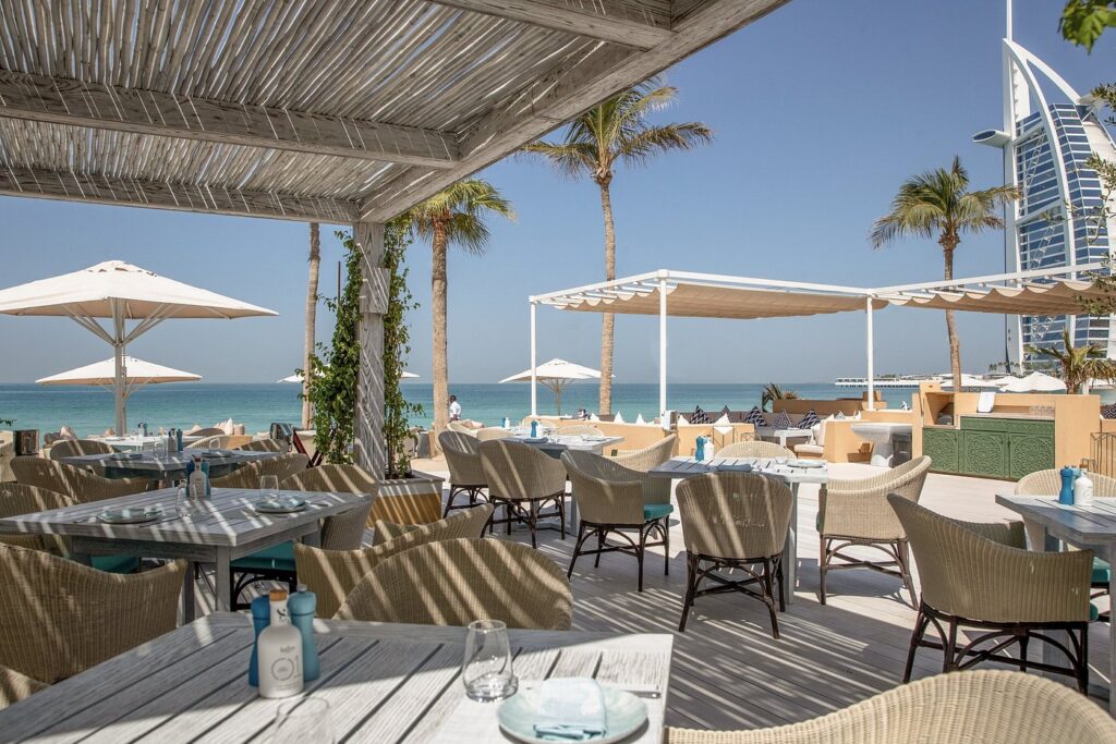 Shimmers Dubai Menu with Prices – A Must-Try Beachfront Experience 5 Shimmers Dubai Menu with Prices – A Must-Try Beachfront Experience