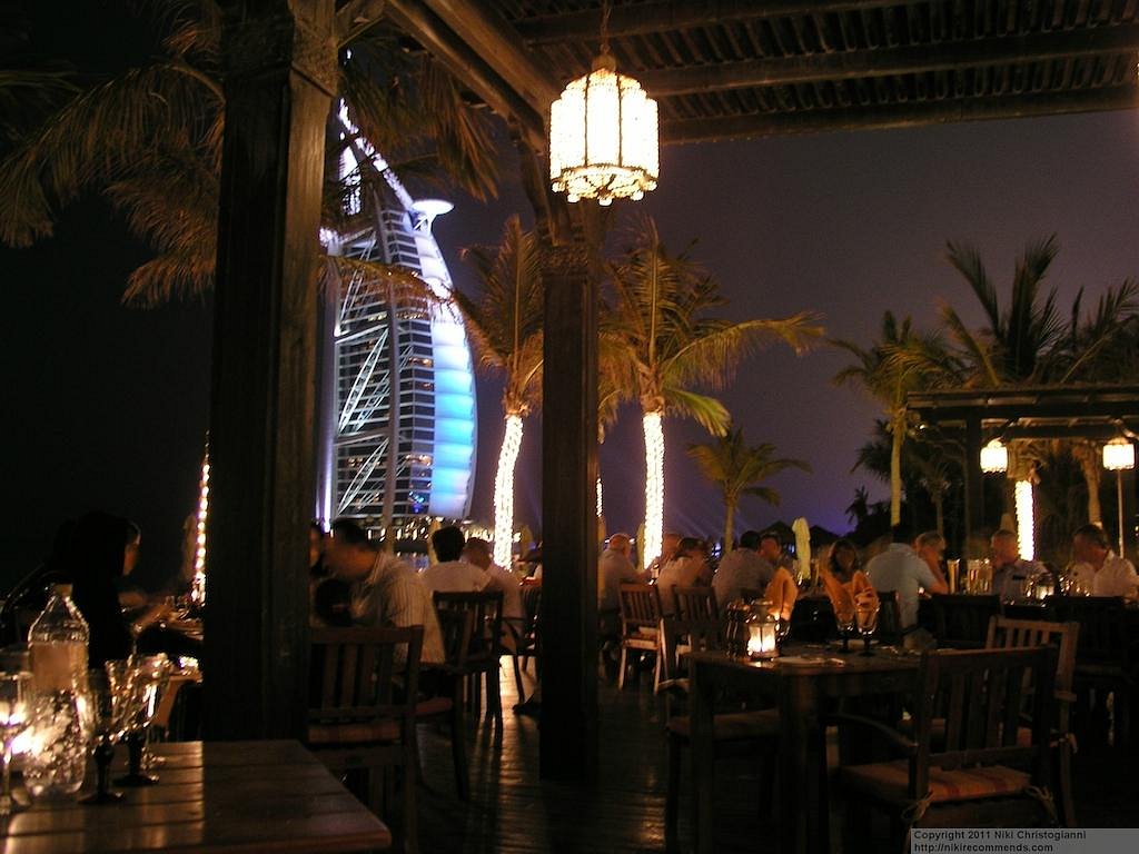 Shimmers Dubai Menu with Prices – A Must-Try Beachfront Experience 3 Shimmers Dubai Menu with Prices – A Must-Try Beachfront Experience